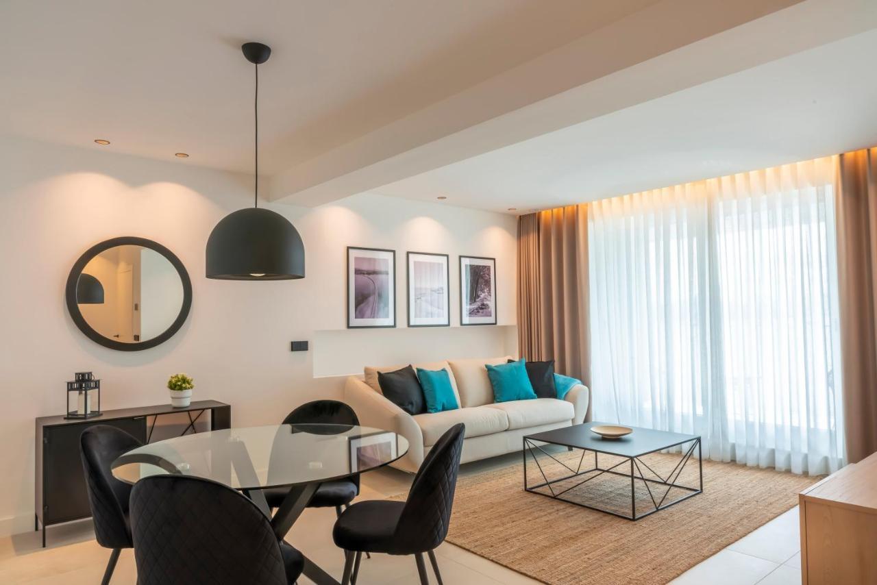 Rd Hotel Apartamento Raxo Luaran gambar