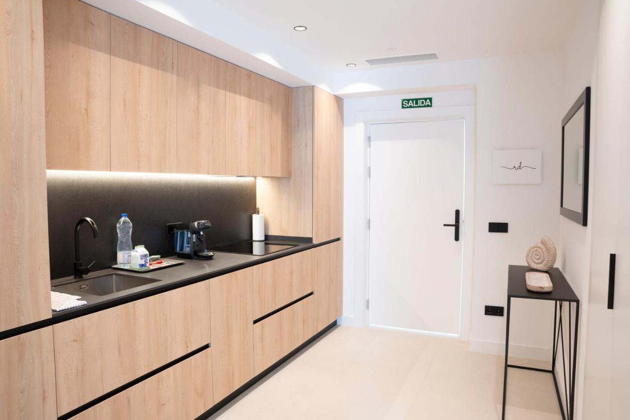 Rd Hotel Apartamento Raxo Luaran gambar