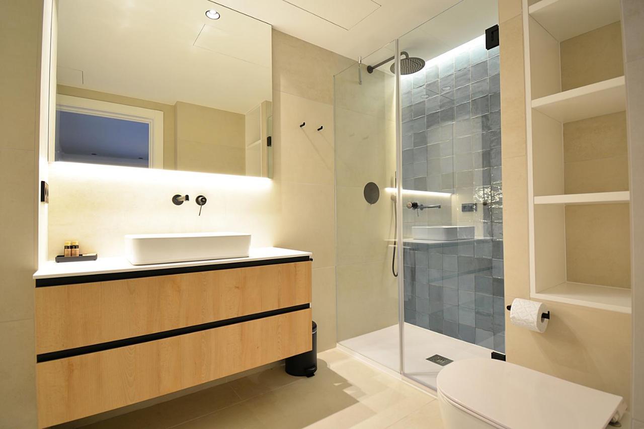 Rd Hotel Apartamento Raxo Luaran gambar