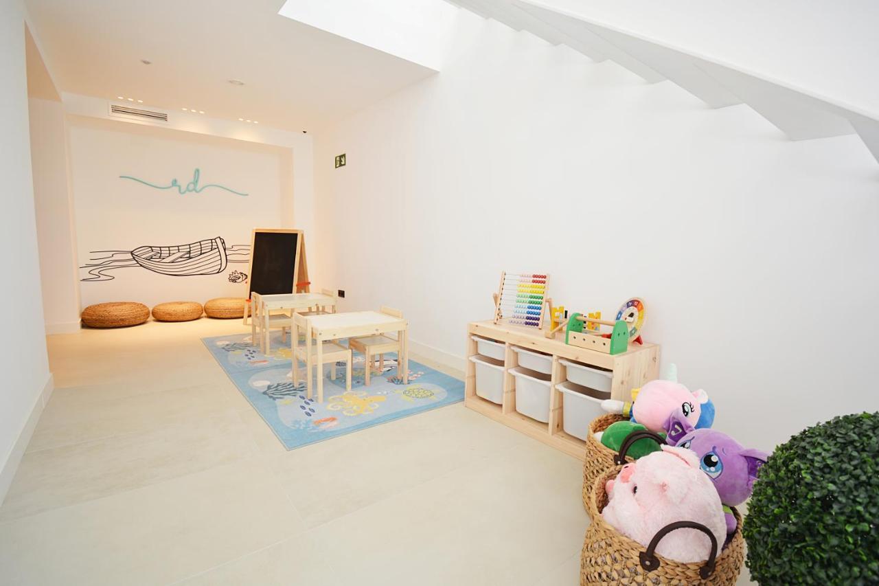Rd Hotel Apartamento Raxo Luaran gambar