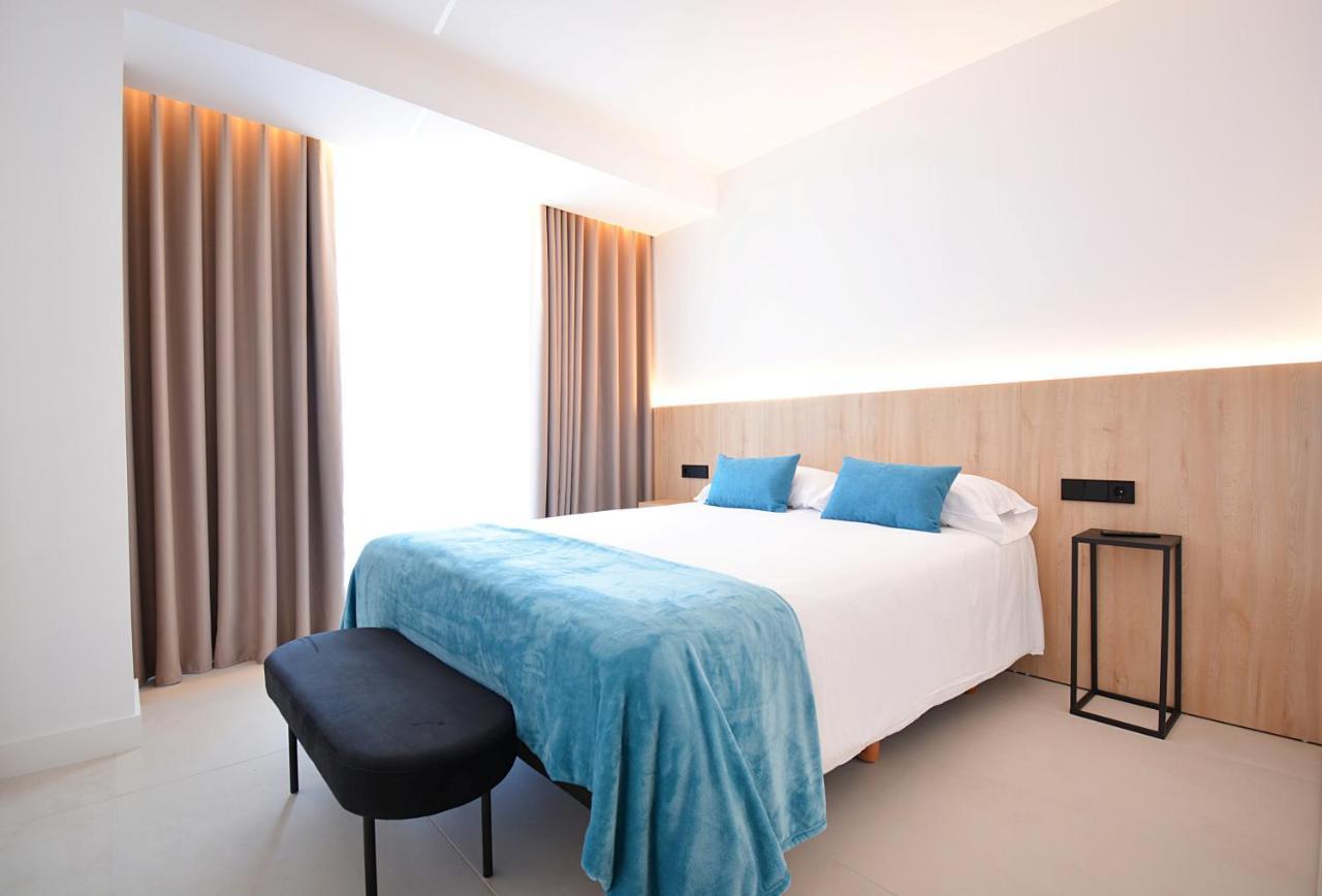 Rd Hotel Apartamento Raxo Luaran gambar