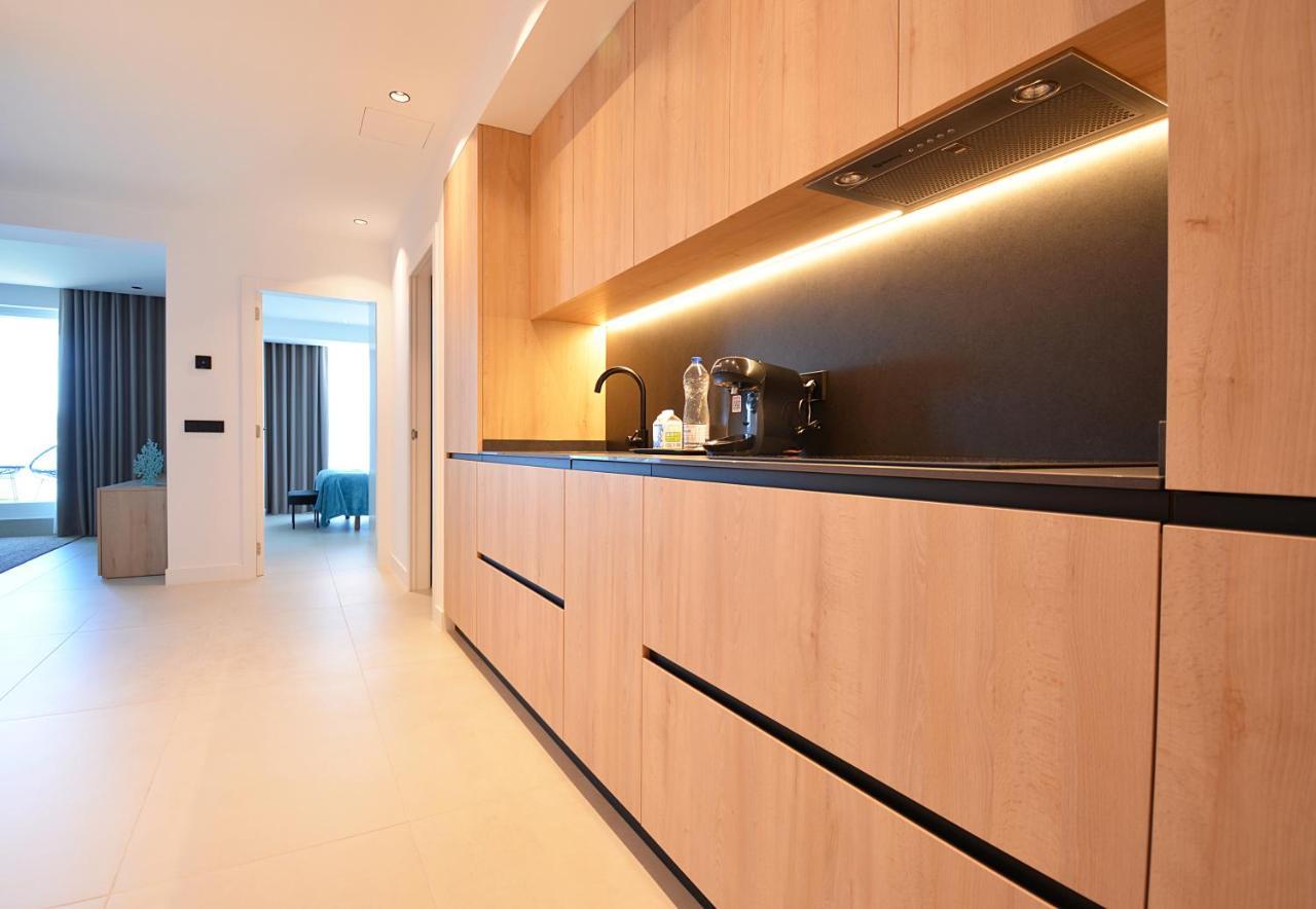 Rd Hotel Apartamento Raxo Luaran gambar